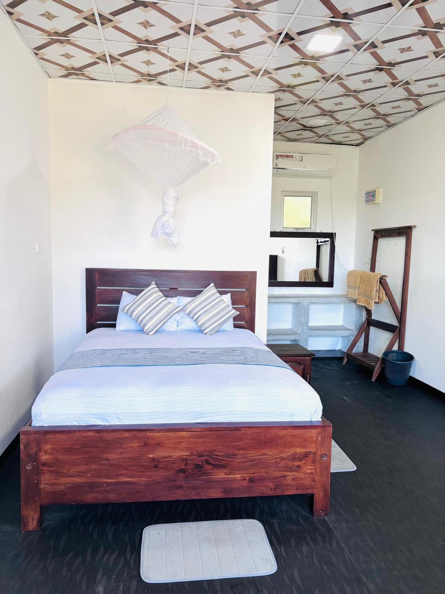 Werala Beach Resort Kalpitiya Eksteriør billede