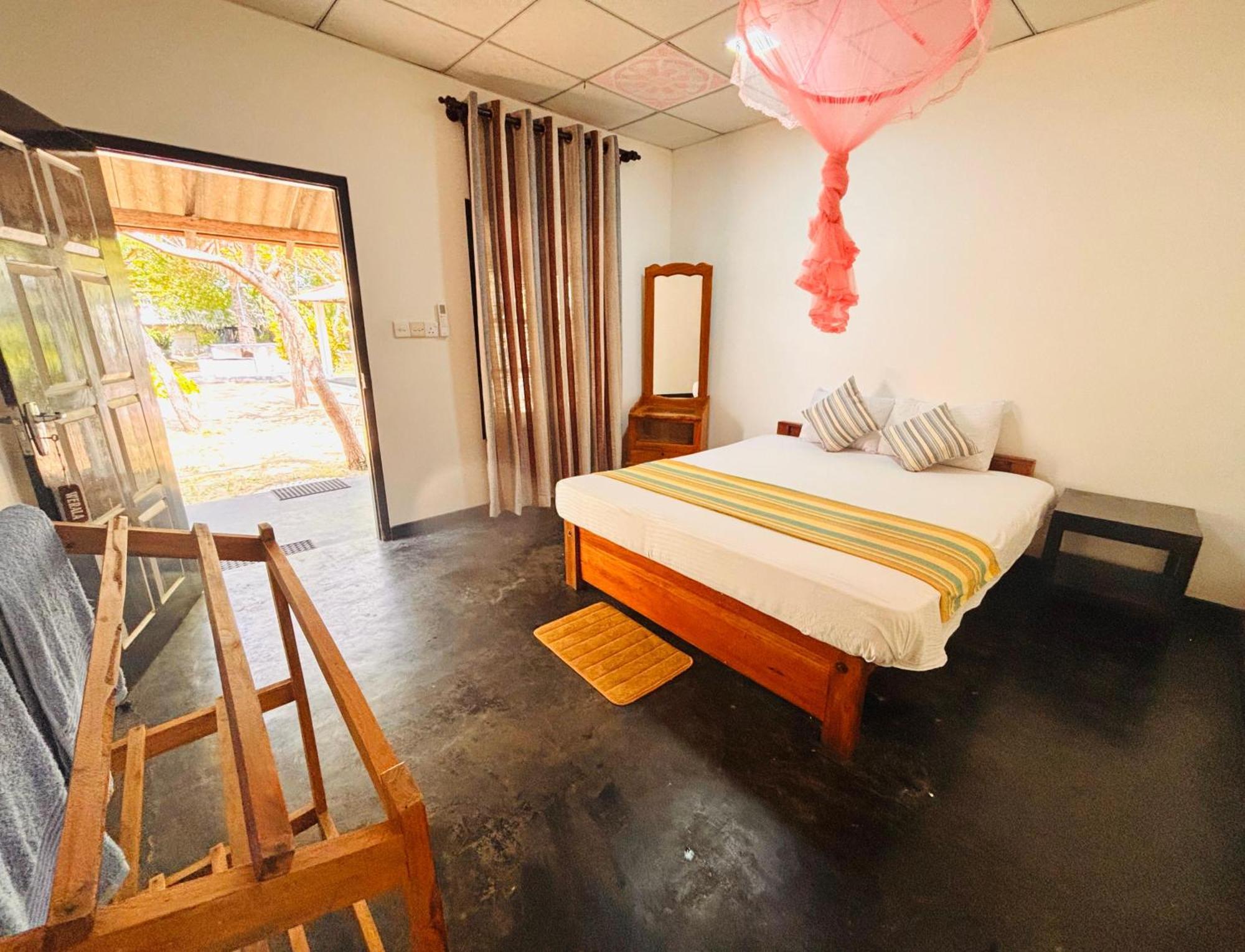 Werala Beach Resort Kalpitiya Eksteriør billede