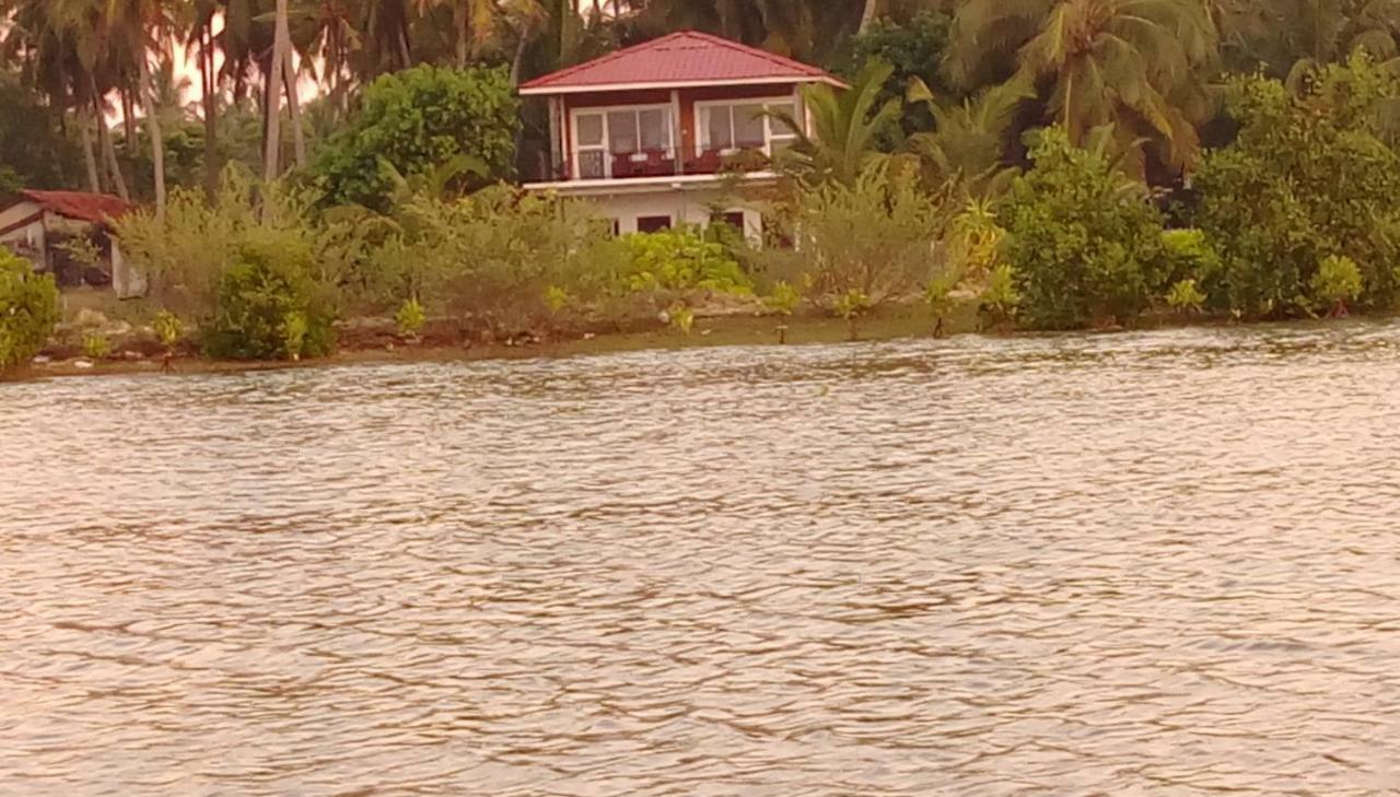 Werala Beach Resort Kalpitiya Eksteriør billede